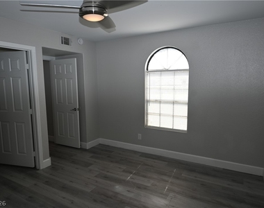 2968 Juniper Hills Boulevard - Photo Thumbnail 11