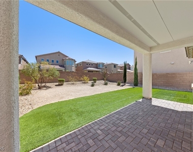 7164 Sage Wren Court - Photo Thumbnail 5