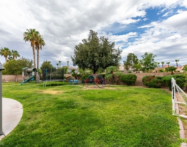 7210 Shallowford Avenue - Photo Thumbnail 50