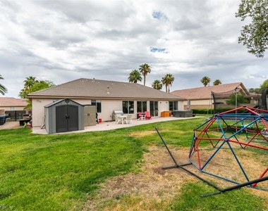 7210 Shallowford Avenue - Photo Thumbnail 51