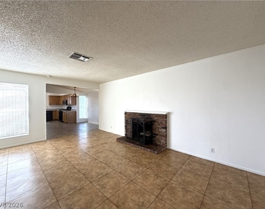 2220 La Sombra Street - Photo Thumbnail 1