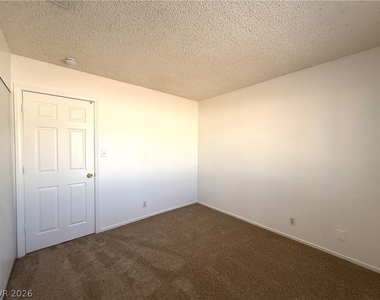 2220 La Sombra Street - Photo Thumbnail 12