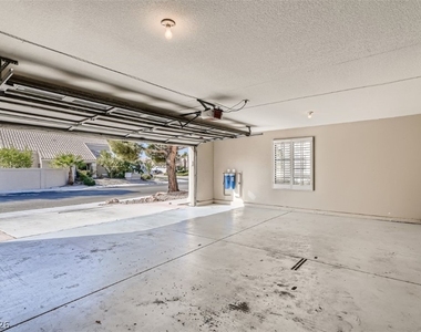 2224 Bear Valley Street - Photo Thumbnail 28