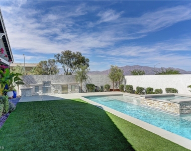 6390 Montrose Park Court - Photo Thumbnail 30
