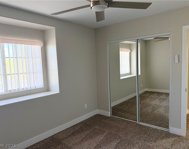 11126 Evvie Lane - Photo Thumbnail 23