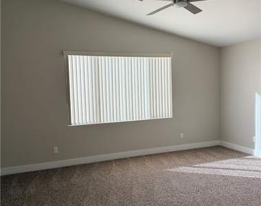 11126 Evvie Lane - Photo Thumbnail 18