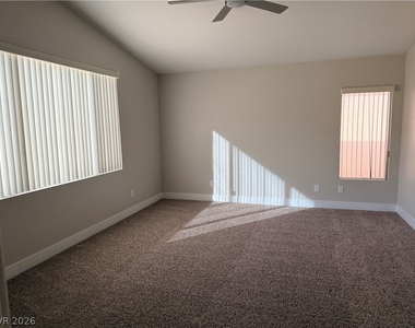 11126 Evvie Lane - Photo Thumbnail 19