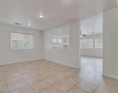 9861 Ashton Pines Court - Photo Thumbnail 6