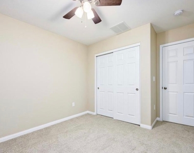 5039 Tranquil View Street - Photo Thumbnail 72