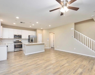 5039 Tranquil View Street - Photo Thumbnail 54