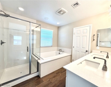 5039 Tranquil View Street - Photo Thumbnail 27