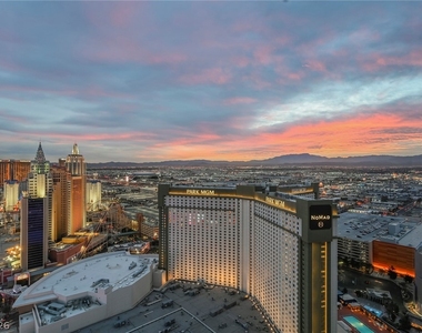 3750 Las Vegas Boulevard - Photo Thumbnail 9