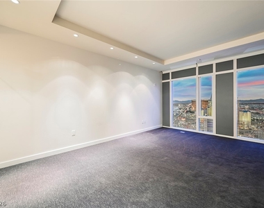 3750 Las Vegas Boulevard - Photo Thumbnail 21