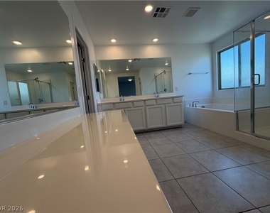 3228 Azalea Ridge Court - Photo Thumbnail 10
