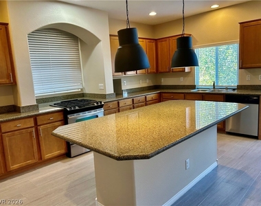 6754 Bel Canto Court - Photo Thumbnail 7