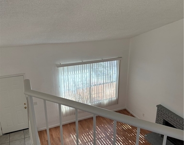 118 Blueberry Lane - Photo Thumbnail 18