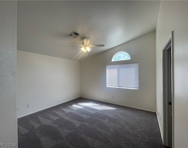 7117 Old Village Avenue - Photo Thumbnail 2