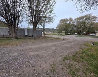 101 Ada Street - Photo Thumbnail 6