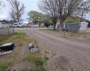 101 Ada Street - Photo Thumbnail 4