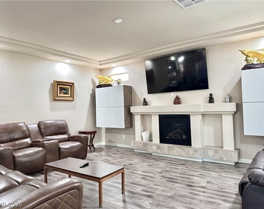 9929 Baystone Street - Photo Thumbnail 37
