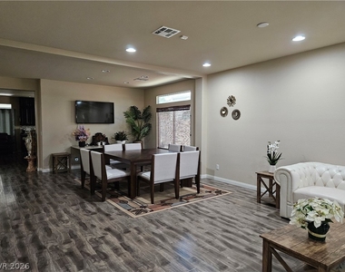 9929 Baystone Street - Photo Thumbnail 14