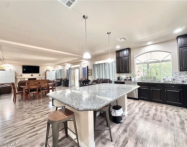 9929 Baystone Street - Photo Thumbnail 45