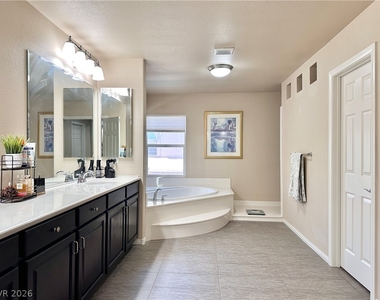 9929 Baystone Street - Photo Thumbnail 20