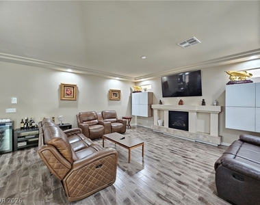 9929 Baystone Street - Photo Thumbnail 12