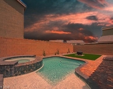 9122 Island Wolf Avenue - Photo Thumbnail 1