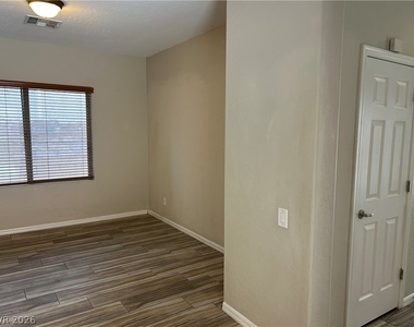 11908 Orense Drive - Photo Thumbnail 2