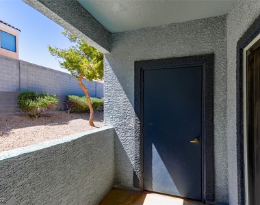 6955 N Durango Drive - Photo Thumbnail 24
