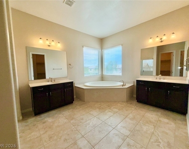 11310 Quantum Brooks Street - Photo Thumbnail 33