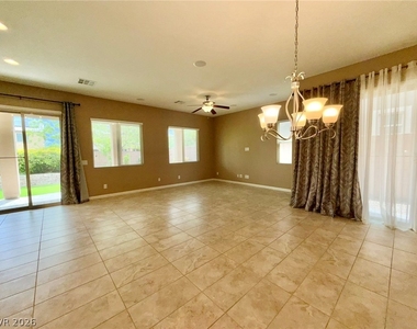 11310 Quantum Brooks Street - Photo Thumbnail 4