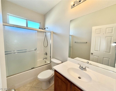 8565 Vestia Court - Photo Thumbnail 4
