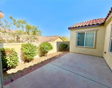 8565 Vestia Court - Photo Thumbnail 21