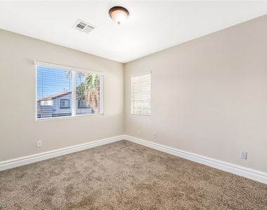 9731 Kampsville Avenue - Photo Thumbnail 25