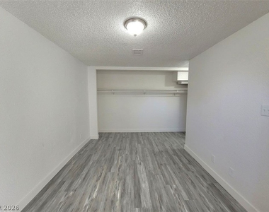 740 N 11th Street - Photo Thumbnail 10
