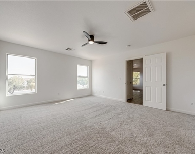 10429 Vinson Point Avenue - Photo Thumbnail 25