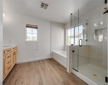 10429 Vinson Point Avenue - Photo Thumbnail 27