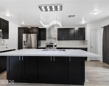 6109 Brenneman Street - Photo Thumbnail 14