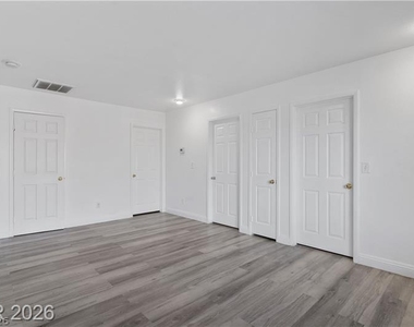 6109 Brenneman Street - Photo Thumbnail 17