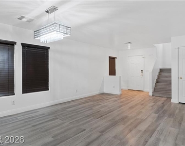 6109 Brenneman Street - Photo Thumbnail 5