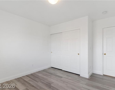 6109 Brenneman Street - Photo Thumbnail 33