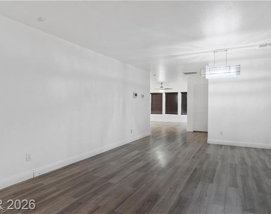 6109 Brenneman Street - Photo Thumbnail 2