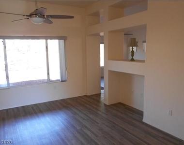 10313 Long Leaf Place - Photo Thumbnail 4
