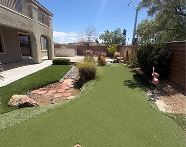 7811 Stroh Lane - Photo Thumbnail 1