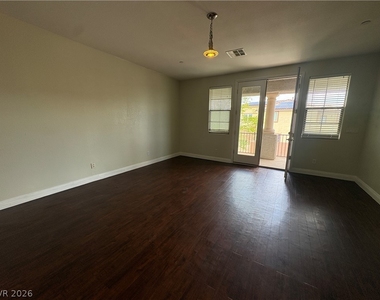 7811 Stroh Lane - Photo Thumbnail 9