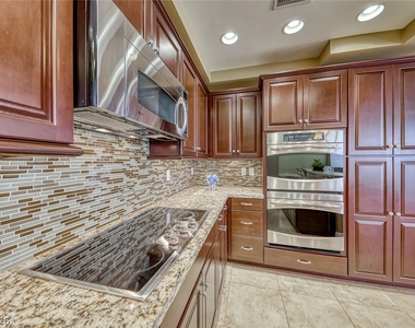 64 Strada Principale - Photo Thumbnail 18