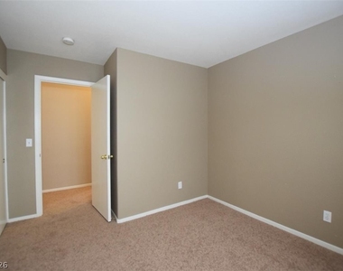 1024 Clover Tip Court - Photo Thumbnail 23