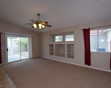 1024 Clover Tip Court - Photo Thumbnail 10